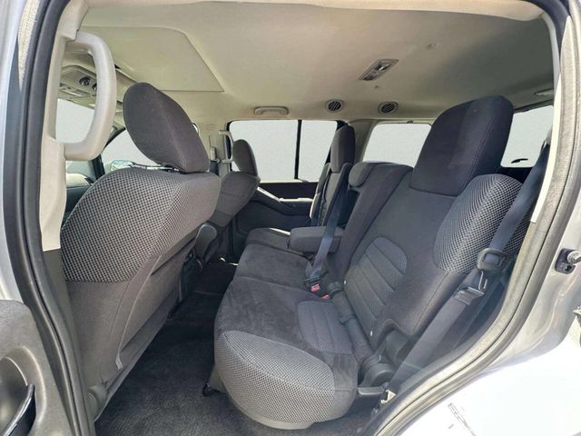 2012 Nissan Pathfinder 4WD 4dr V6 Silver Edition - 23041910 - 16