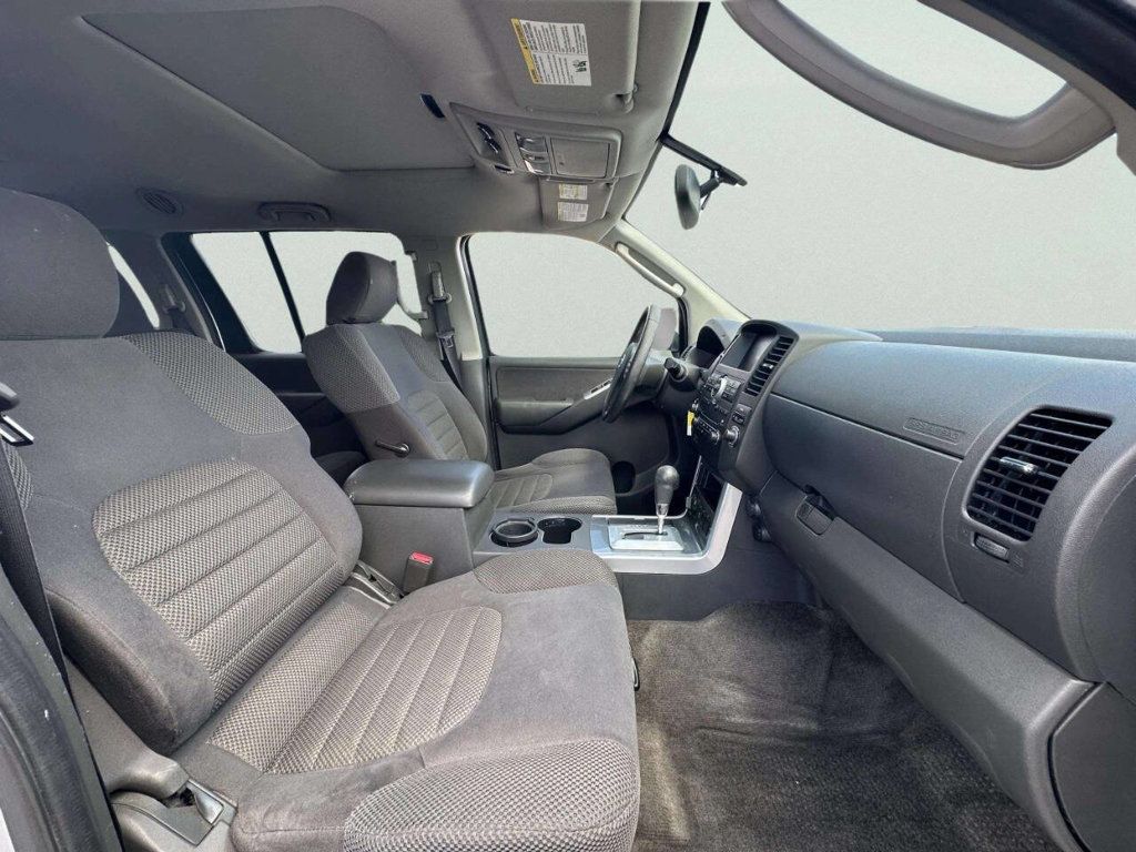 2012 Nissan Pathfinder 4WD 4dr V6 Silver Edition - 23041910 - 20