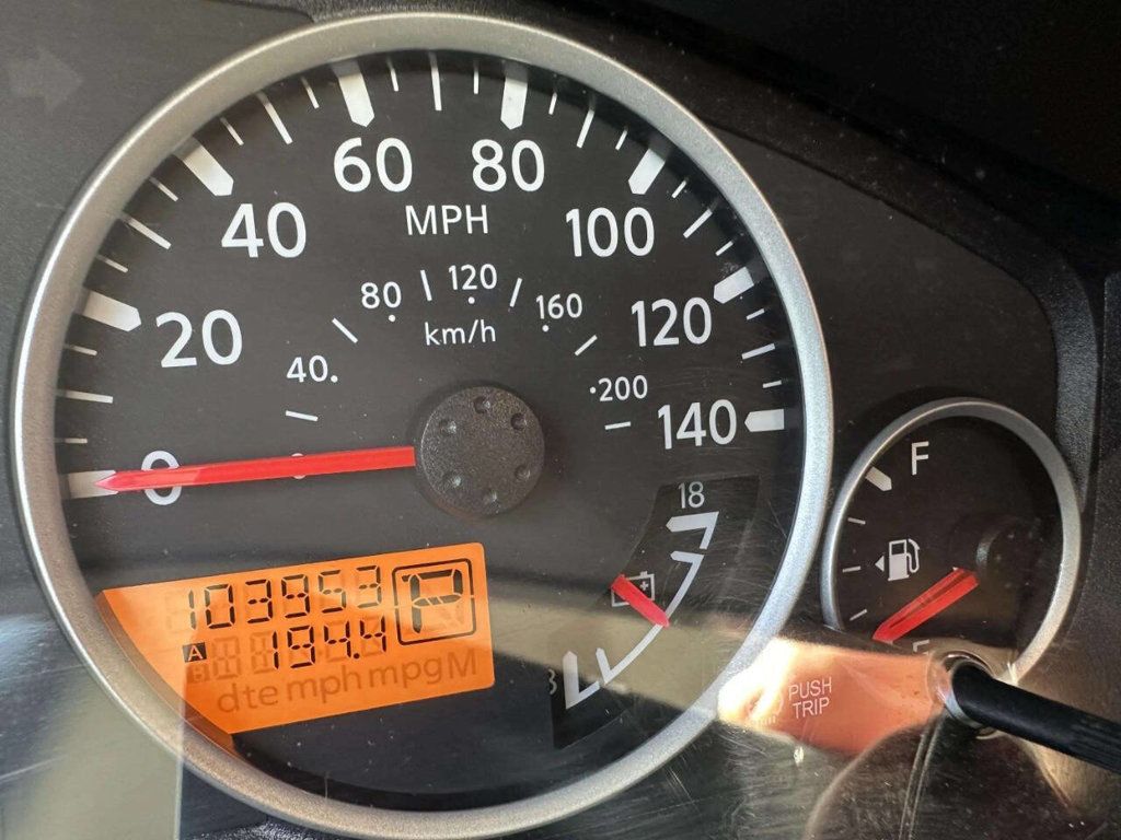 2012 Nissan Pathfinder 4WD 4dr V6 Silver Edition - 23041910 - 25