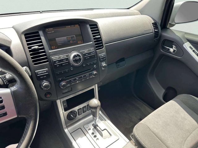 2012 Nissan Pathfinder 4WD 4dr V6 Silver Edition - 23041910 - 27