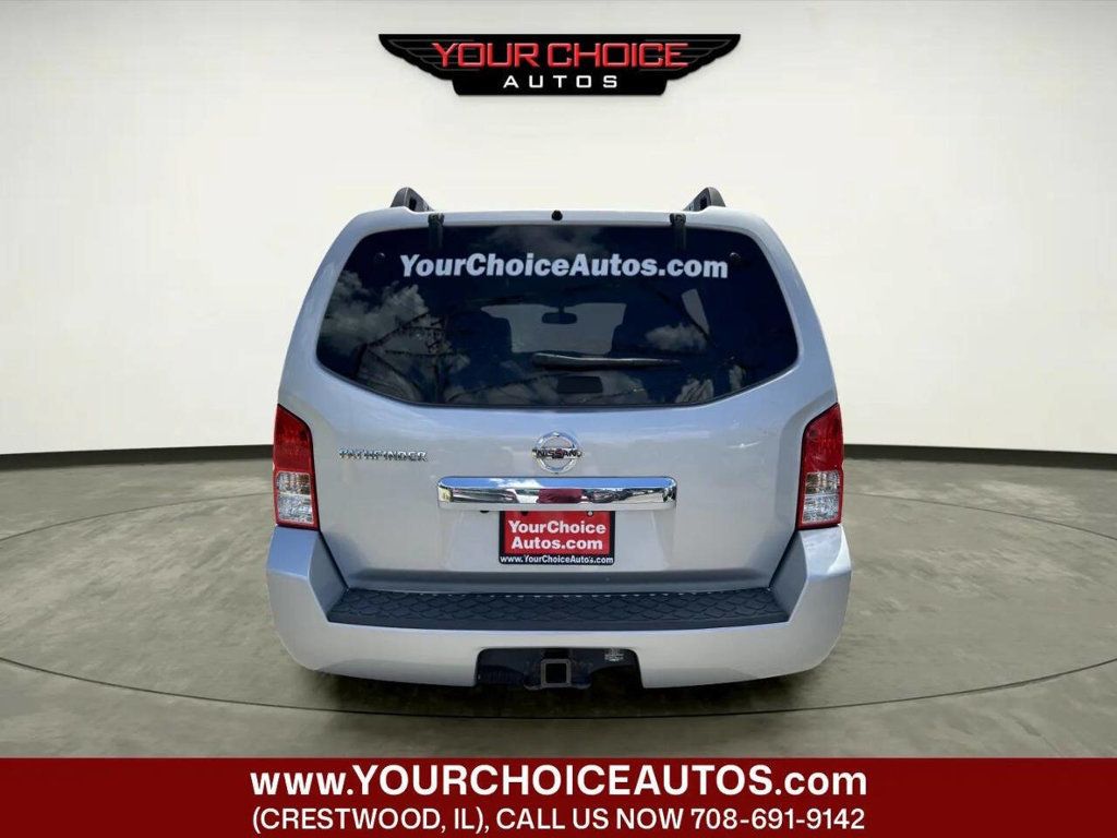 2012 Nissan Pathfinder 4WD 4dr V6 Silver Edition - 23041910 - 3