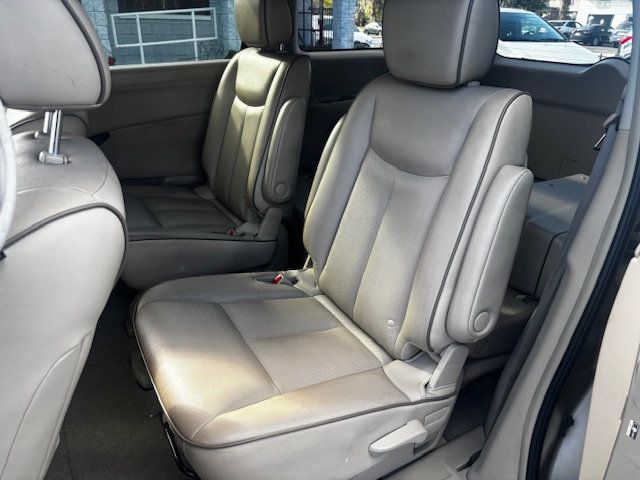 2012 Nissan Quest  - 22992472 - 5