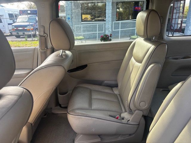 2012 Nissan Quest  - 22992472 - 7