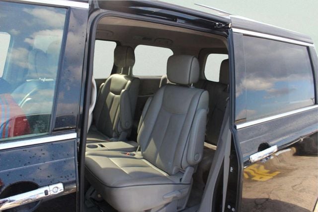 2012 Nissan Quest 4dr SL - 23024680 - 6