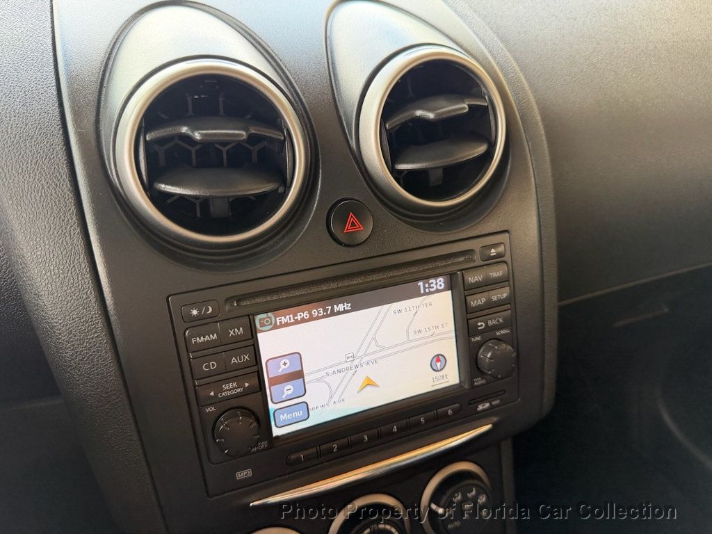 2012 Nissan Rogue SL FWD - 23055647 - 38