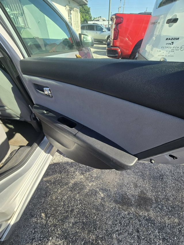 2012 Nissan Sentra  - 23011815 - 4