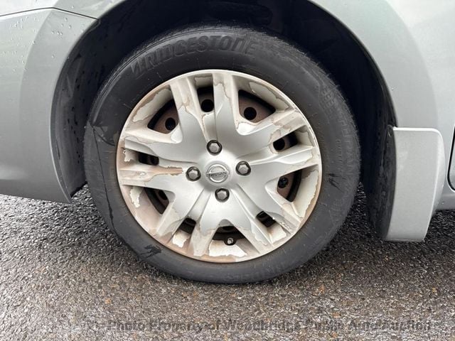 2012 Nissan Sentra 4dr Sedan I4 CVT 2.0 S - 23063733 - 11
