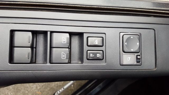 2012 Nissan Titan PRO-4X Crew Cab 4WD - 18237845 - 18