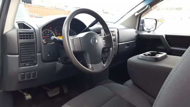 2012 Nissan Titan S Crew Cab 4WD - 18237850 - 13