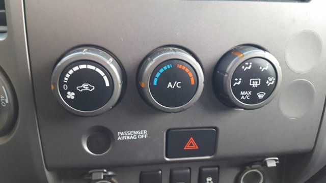 2012 Nissan Titan S Crew Cab 4WD - 18237850 - 16