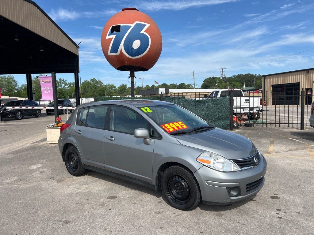 2012 Nissan Versa 5dr Hatchback Automatic 1.8 S - 23013401 | Video 1