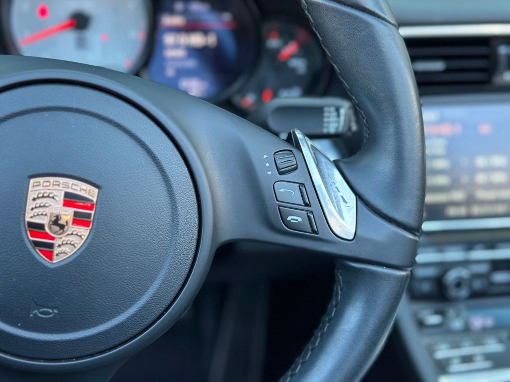 2012 Porsche 911 S photo 17