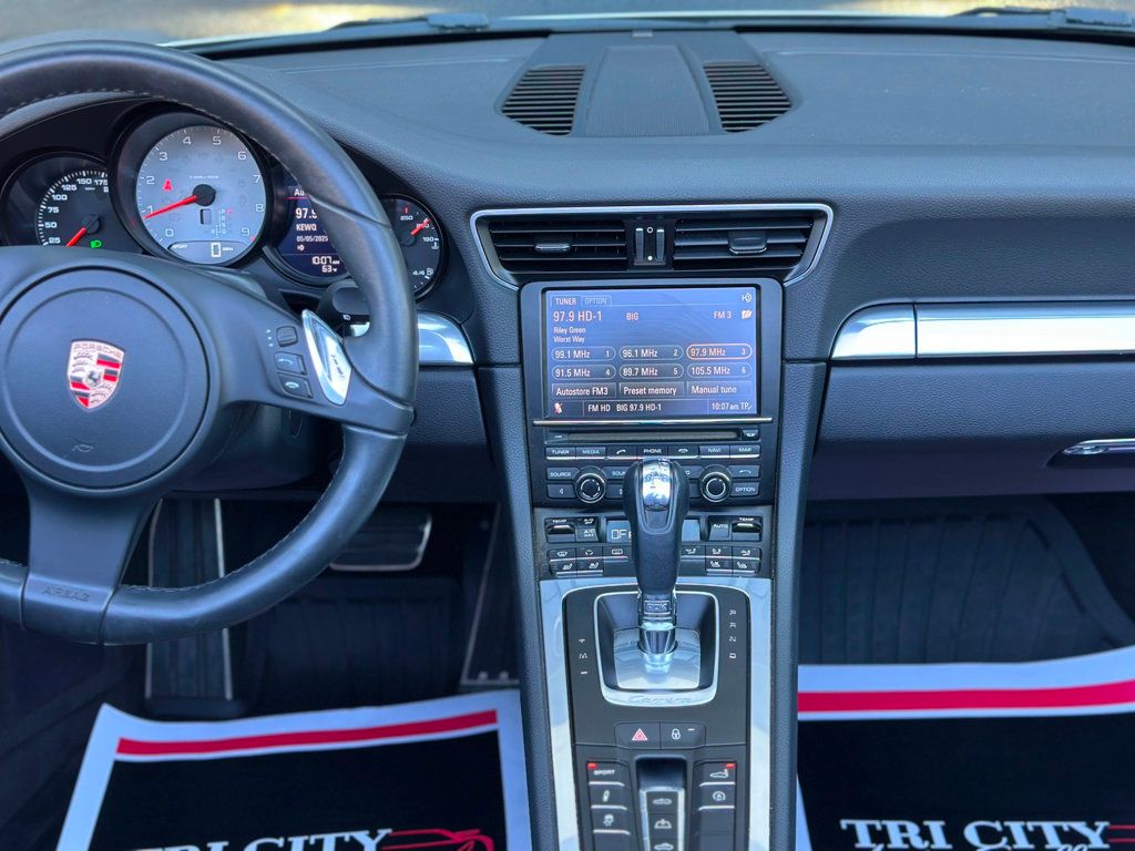2012 Porsche 911 S photo 19