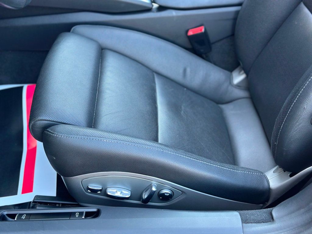 2012 Porsche 911 S photo 26