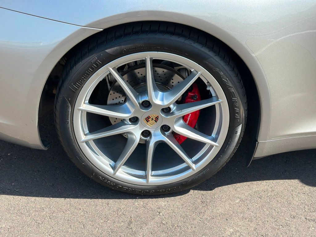 2012 Porsche 911 S photo 32