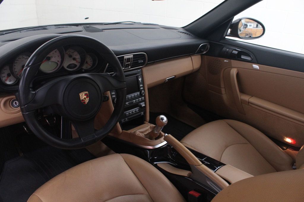 2012 Porsche 911 Turbo photo 5
