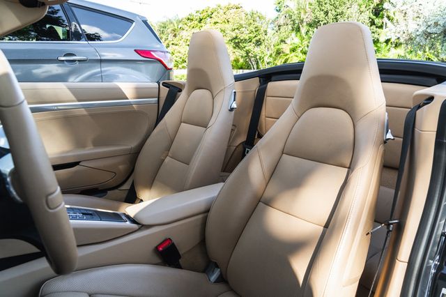 2012 Porsche 911 Carrera S - 22976516 - 13