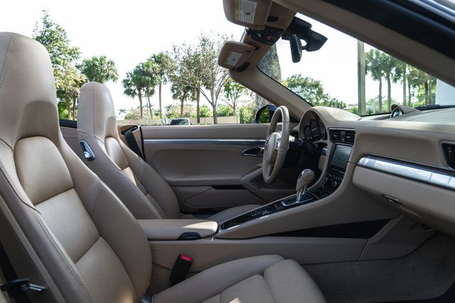 2012 Porsche 911 Carrera S - 22976516 - 21