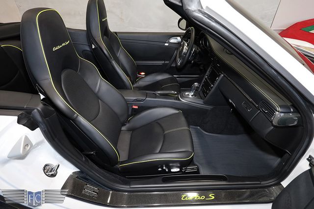 2012 Porsche 911 Turbo Cabriolet - 23013530 - 19