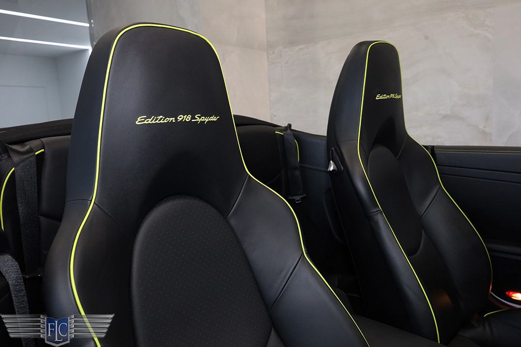 2012 Porsche 911 Turbo Cabriolet - 23013530 - 21