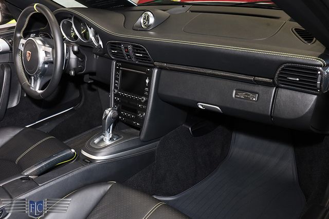 2012 Porsche 911 Turbo Cabriolet - 23013530 - 25