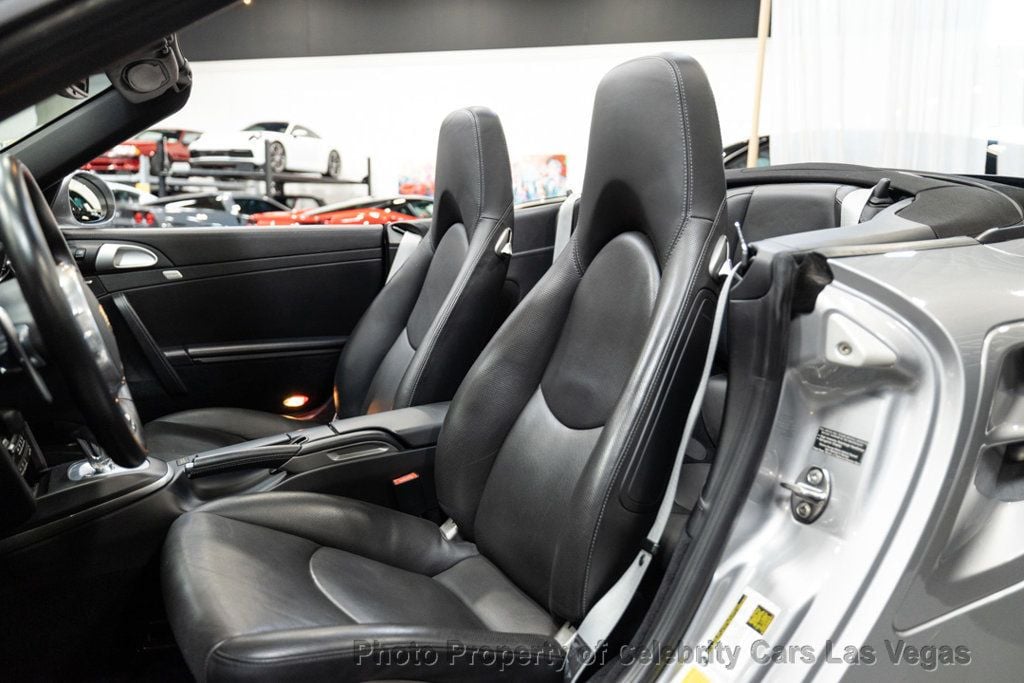 2012 Porsche 911 Turbo S Cabriolet photo 21
