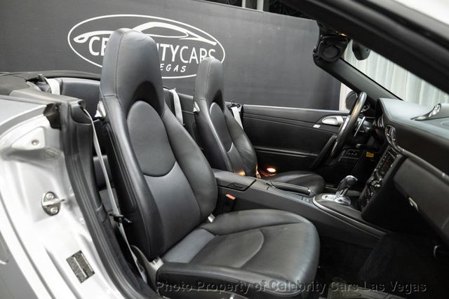 2012 Porsche 911 Turbo S Cabriolet - 22921544 - 37