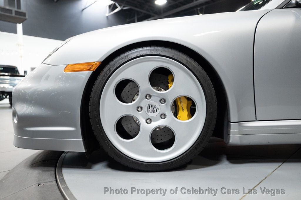 2012 Porsche 911 Turbo S Cabriolet photo 37