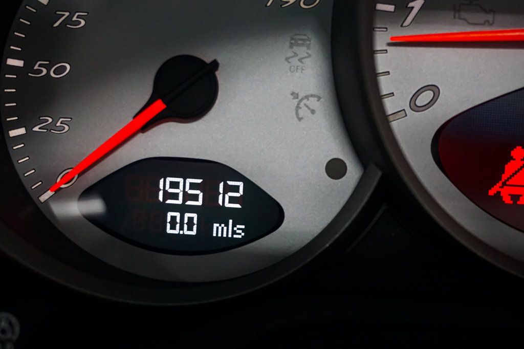 2012 Porsche Boxster S photo 28