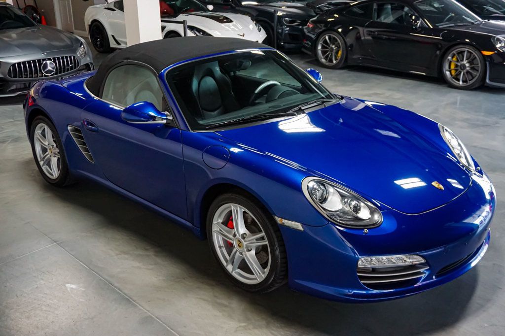 2012 Porsche Boxster S photo 34