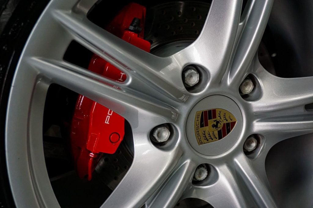 2012 Porsche Boxster S photo 53