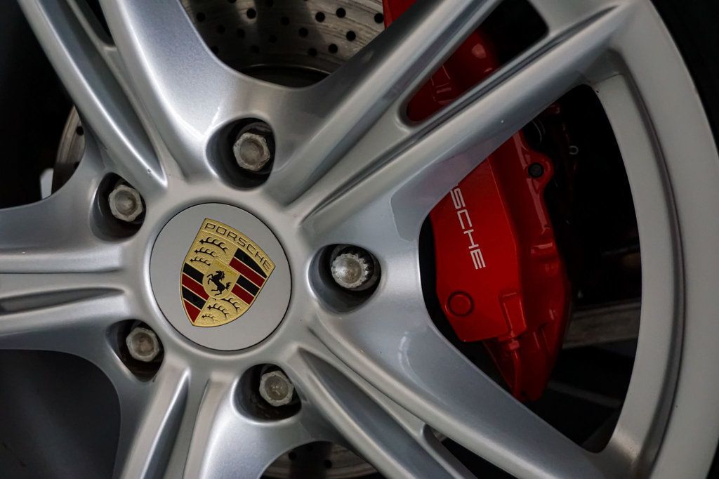 2012 Porsche Boxster S photo 54