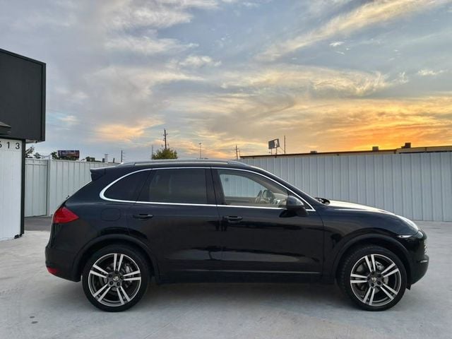 2012 Porsche Cayenne AWD 4dr S - 23094140 - 5