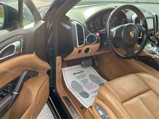 2012 Porsche Cayenne AWD 4dr S - 22959450 - 9
