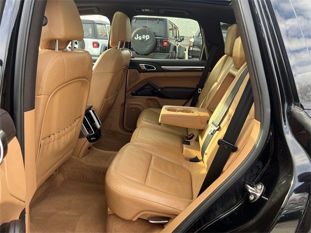 2012 Porsche Cayenne AWD 4dr S - 22959450 - 14