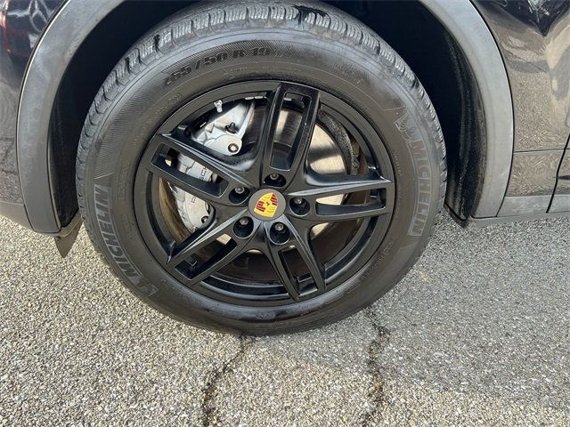 2012 Porsche Cayenne AWD 4dr S - 22959450 - 8