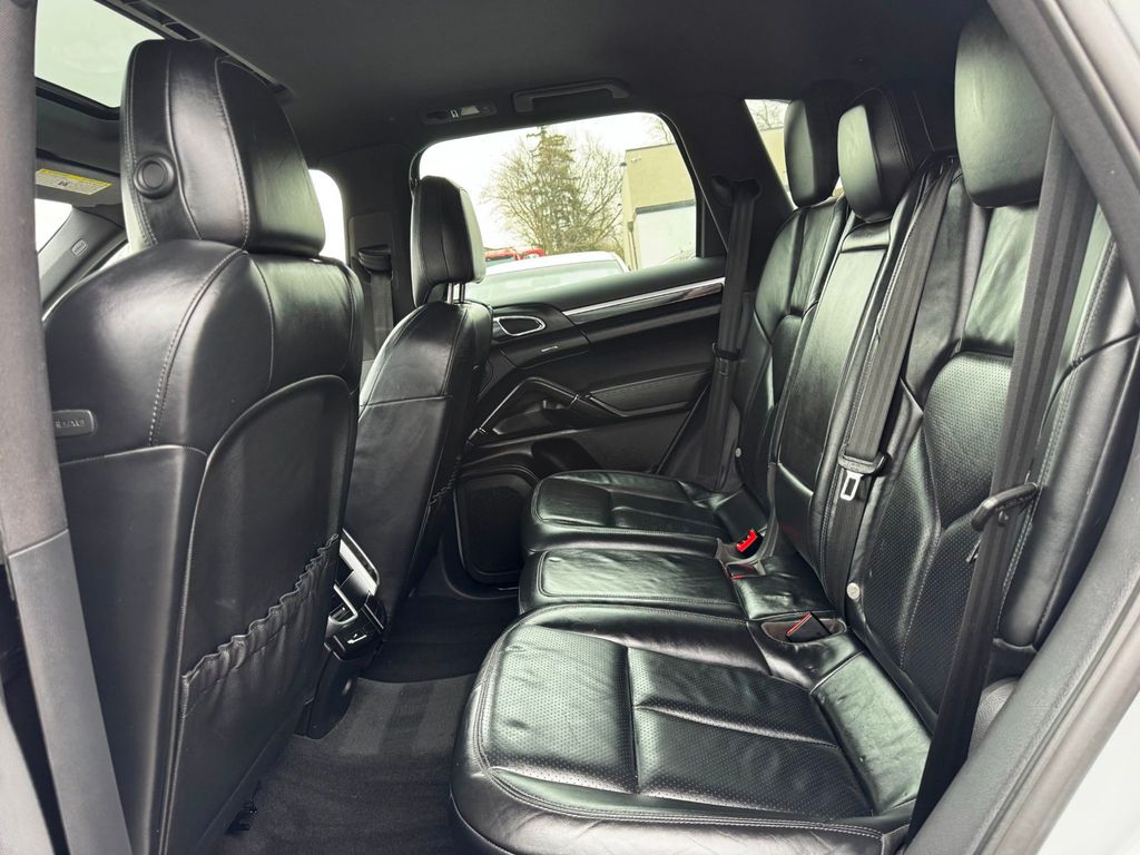 2012 Porsche Cayenne AWD 4dr S - 22911190 - 14