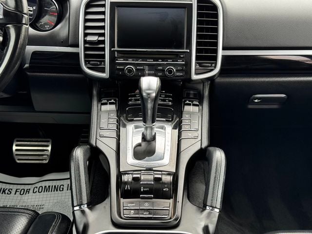 2012 Porsche Cayenne AWD 4dr S - 22911190 - 21