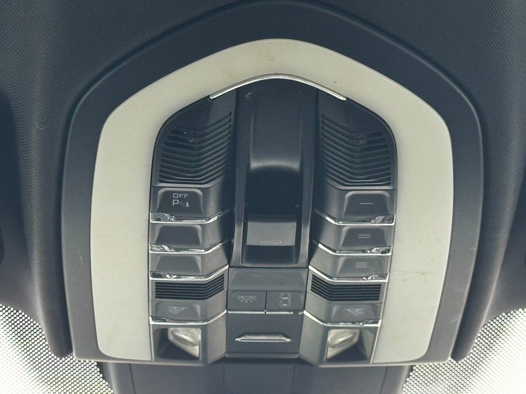 2012 Porsche Cayenne AWD 4dr S - 22911190 - 22