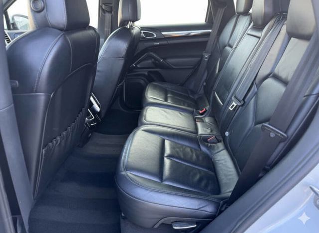 2012 Porsche Cayenne AWD 4dr S - 22911190 - 10