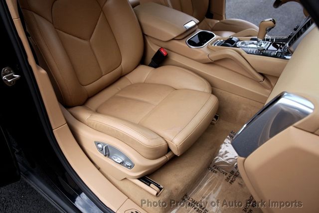 2012 Porsche Cayenne AWD 4dr Tiptronic - 22955314 - 26