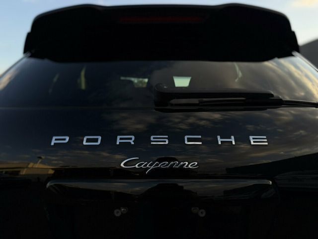 2012 Porsche Cayenne Base Trim - 23099258 - 22