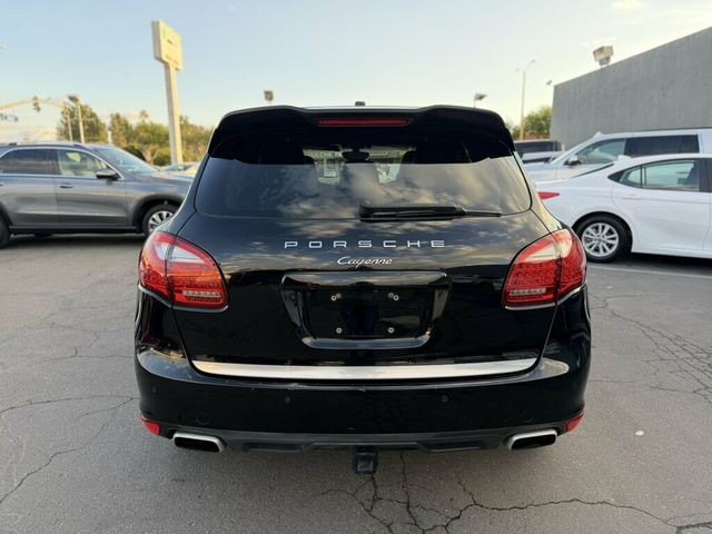 2012 Porsche Cayenne Base Trim - 23099258 - 4