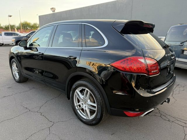 2012 Porsche Cayenne Base Trim - 23099258 - 5