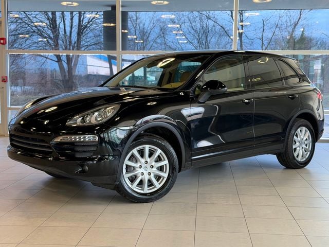 2012 Porsche Cayenne Base Trim - 23008128 - 0