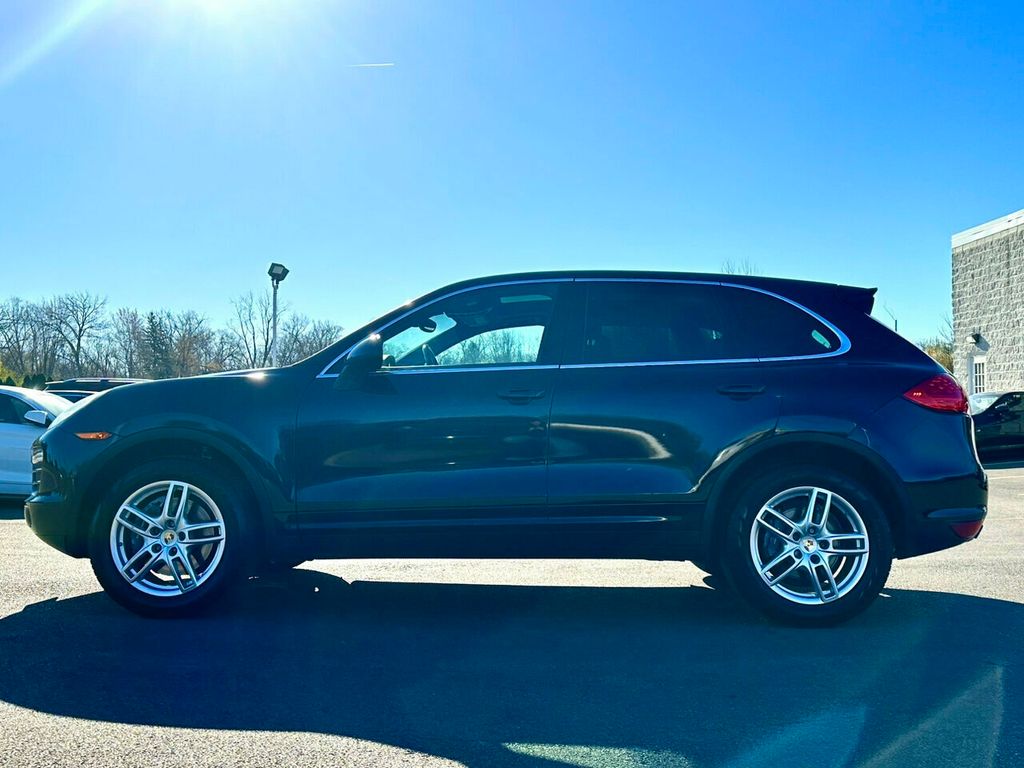 2012 Porsche Cayenne Base Trim - 22161523 - 16