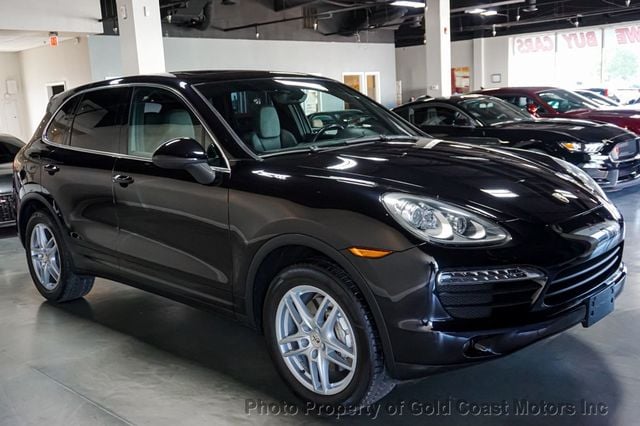 2012 Porsche Cayenne *Cayenne S* *4.8L V8* *Panoramic-Roof* - 22629080 - 1