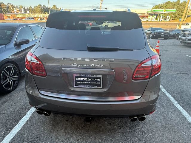 2012 Porsche Cayenne CAYENNE TURBO, AWD, PANO ROOF, BLUETOOTH, REAR ENTERTAINMENT PKG - 22914657 - 3