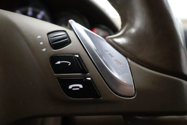 2012 Porsche Cayenne CAYENNE TURBO, AWD, SUNROOF, BLUETOOTH, REAR ENTERTAINMENT PKG!! - 22914657 - 19