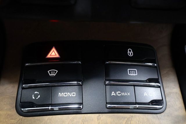 2012 Porsche Cayenne CAYENNE TURBO, AWD, SUNROOF, BLUETOOTH, REAR ENTERTAINMENT PKG!! - 22914657 - 25